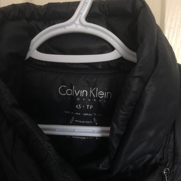 Calvin Klein Activewear zip-up jacket - Picture 4 of 4